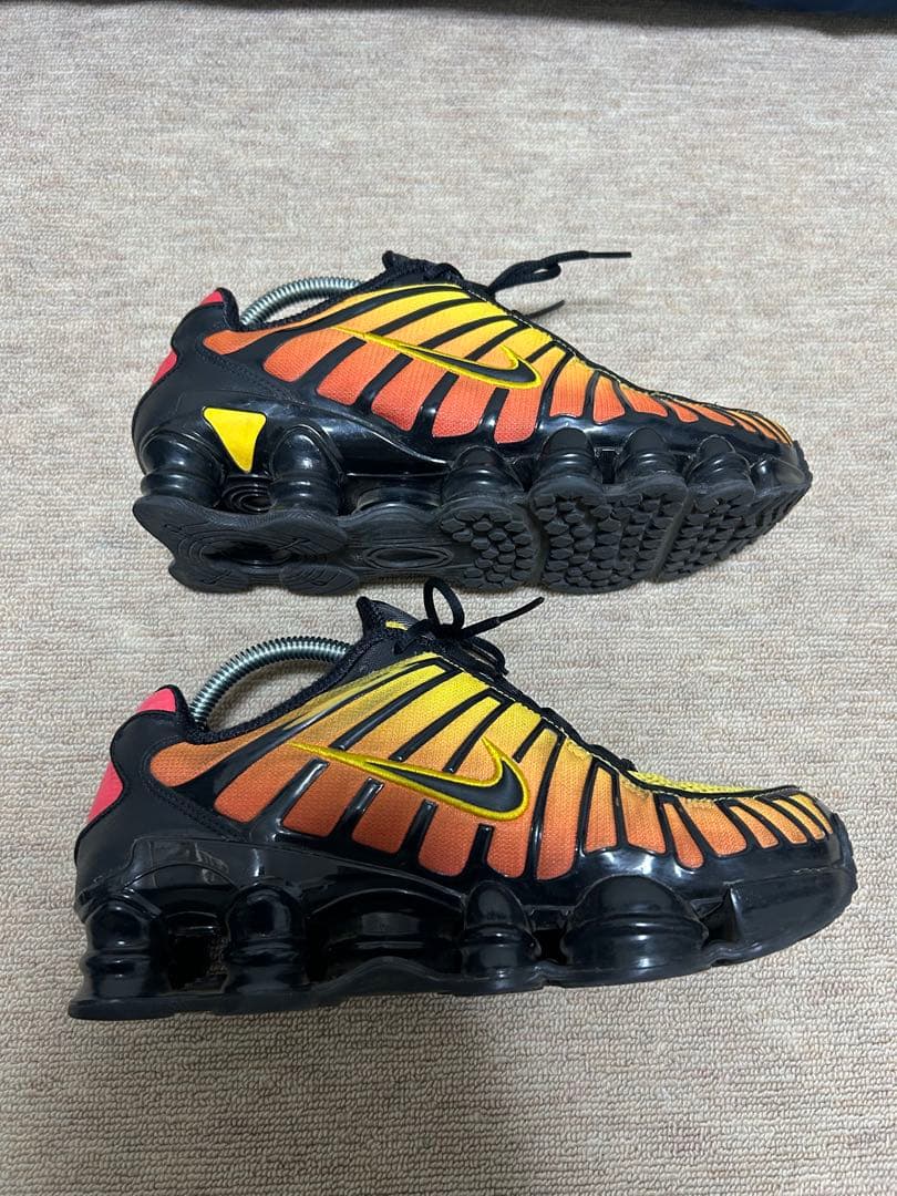 NIKE shox tl sunrise オレンジ/イエロー/ブラック
