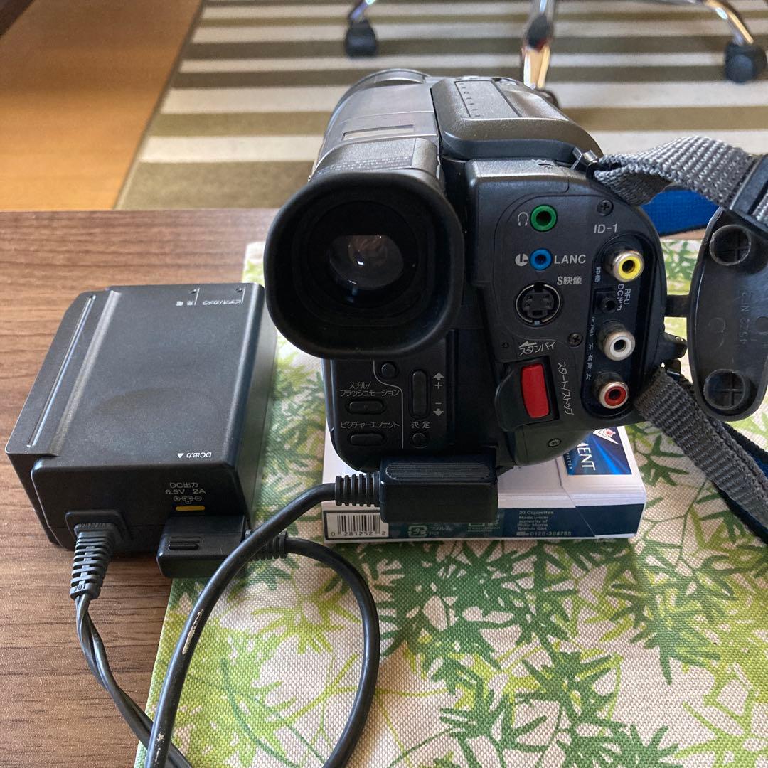 SONY Handycam CCD-TR3000 Hi8 ビデオカメラ(美品)