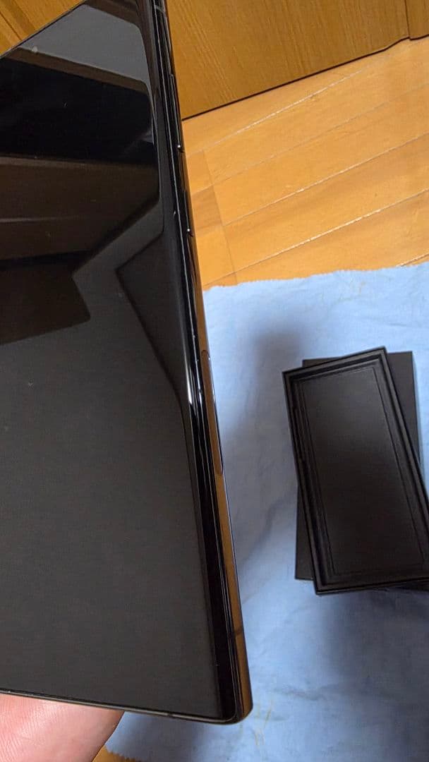 Samsung Galaxy S23 Ultra docomo　Green