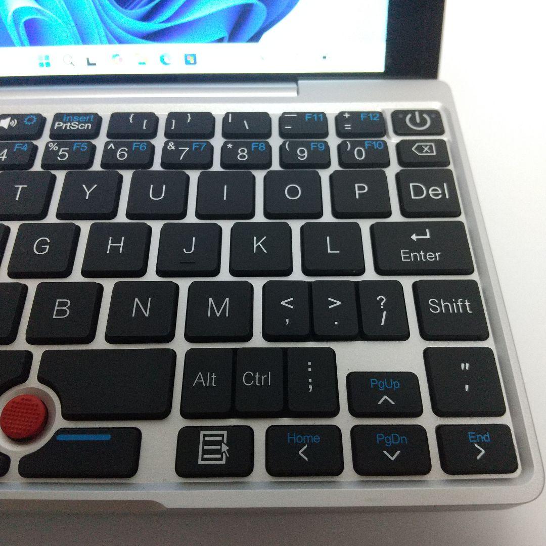 GPD Pocket　Windows11 ほぼバッテリー新品　保護フィルム付き