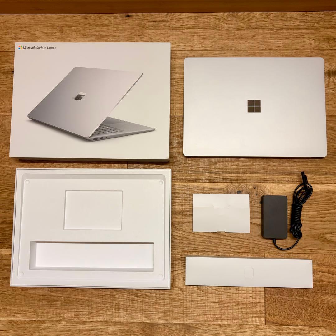 Microsoft Surface Laptop 2 Office付き