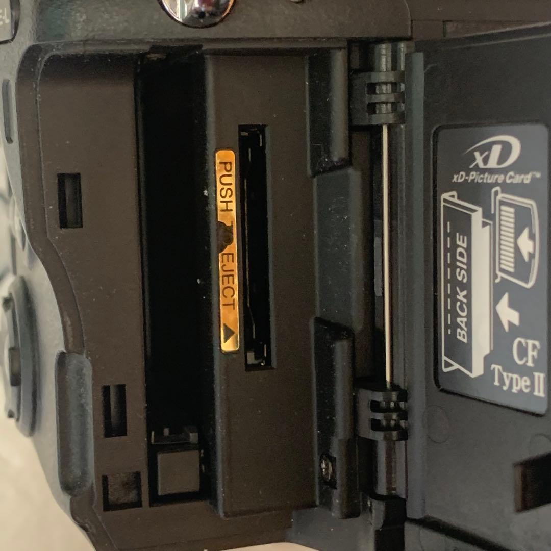 フジフィルム. FUJIFILM FinePix S7000 デジカメ