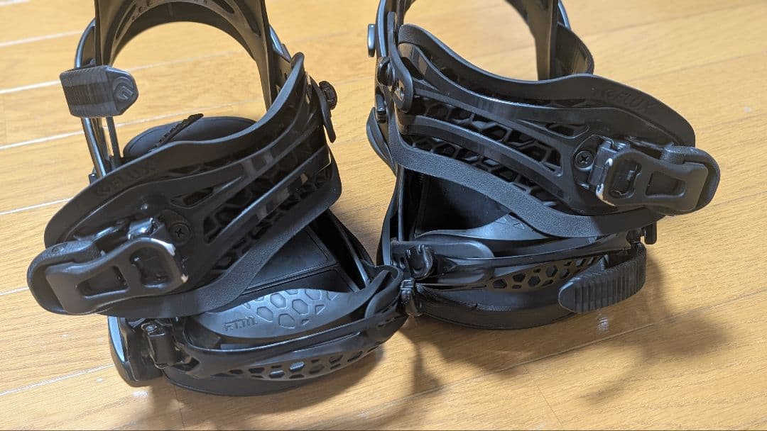 23-24 FLUX XF ビンディング (M)クリス 限定