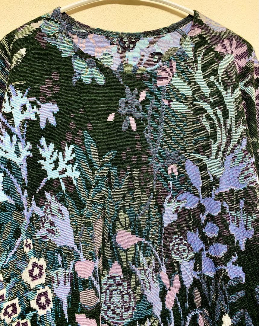 ヨーガンレール　22年春 美品　カットフラワー 　ワイドトップス　ババグーリ