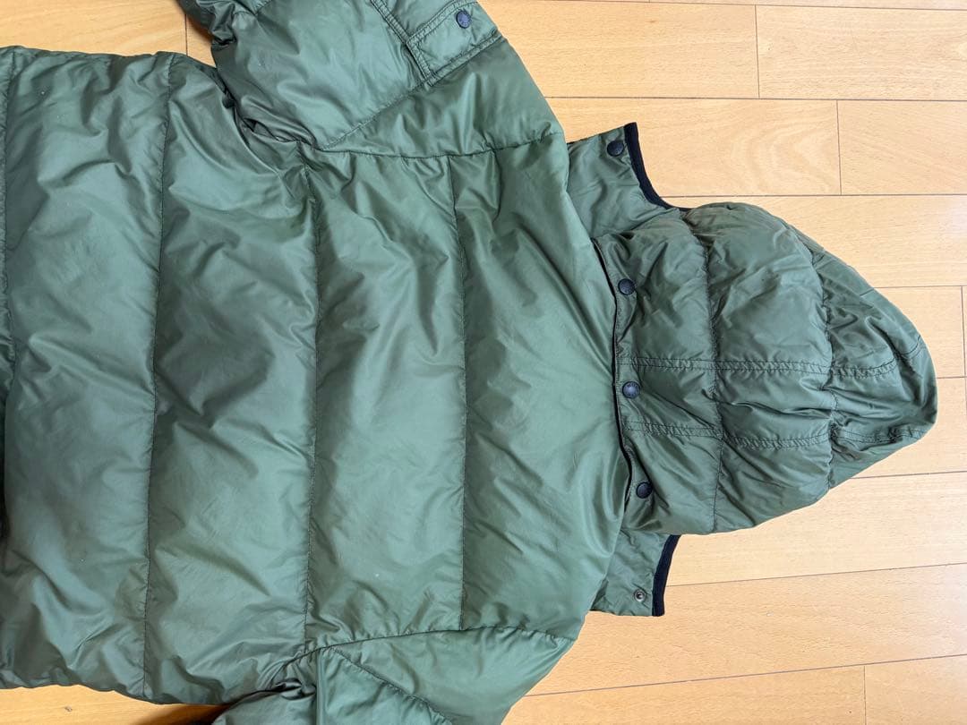 MONCLER オリーブグリーン ダウンジャケット