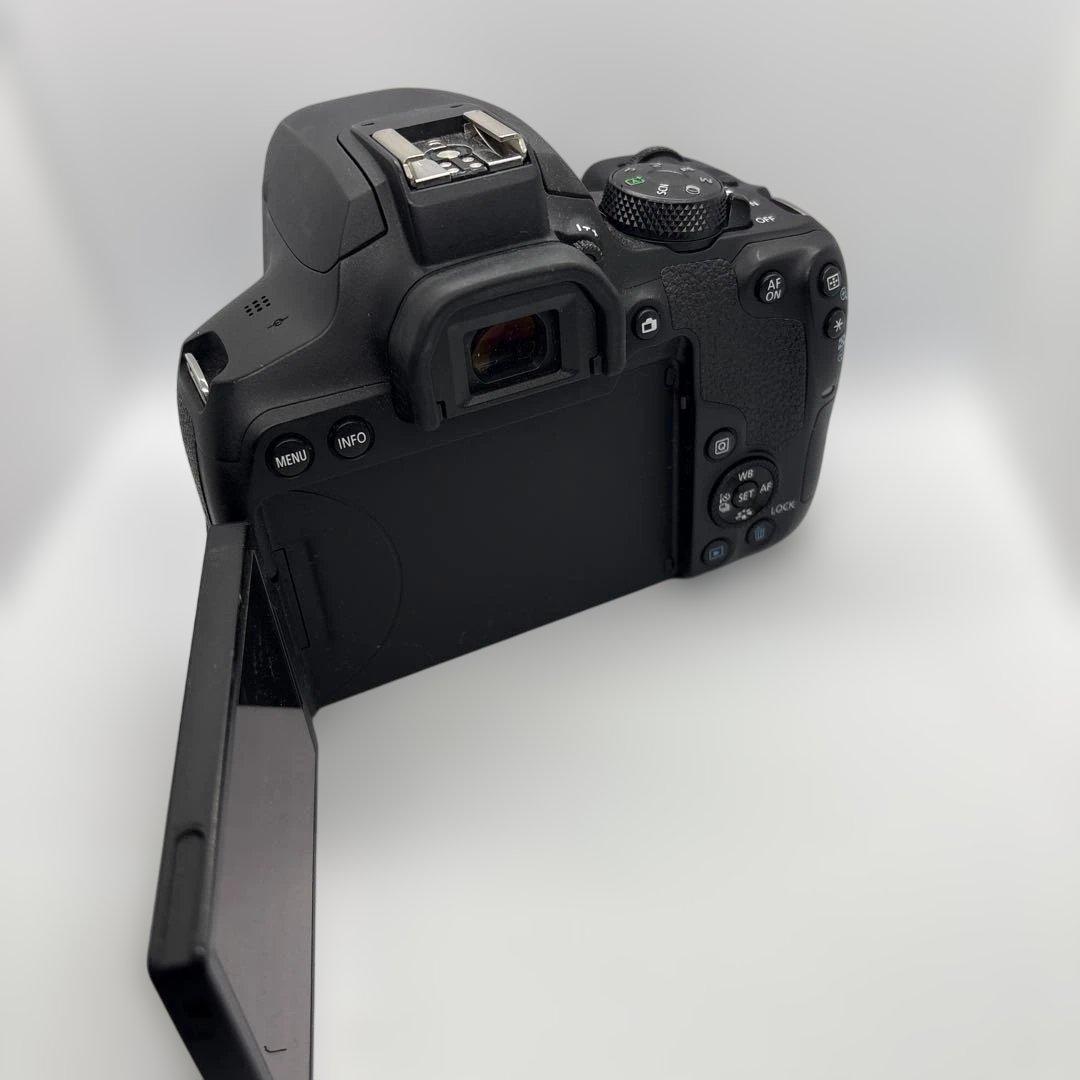 Canon EOS Kiss X10i デジタル一眼 レンズEFS10-18