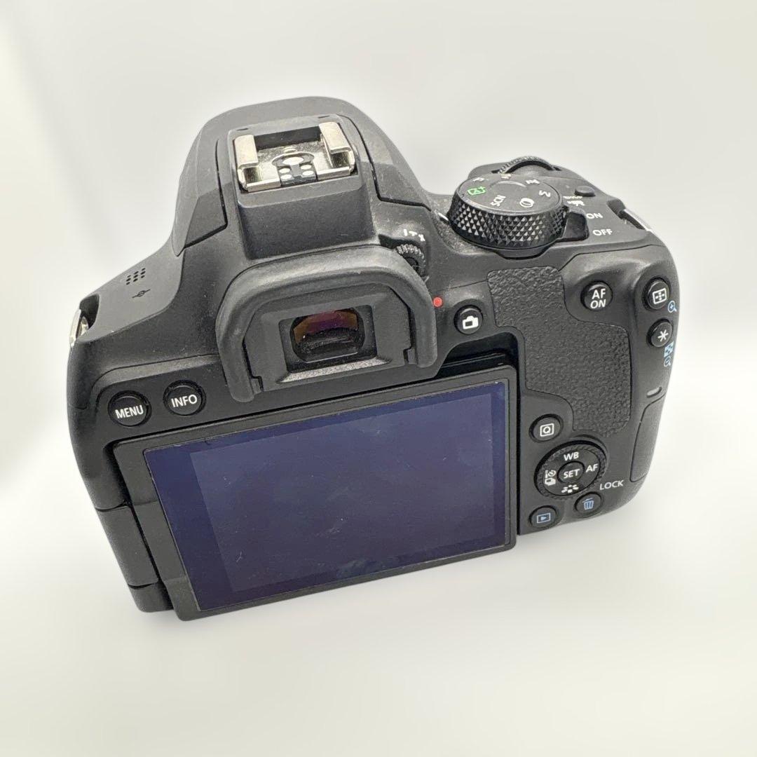 Canon EOS Kiss X10i デジタル一眼 レンズEFS10-18