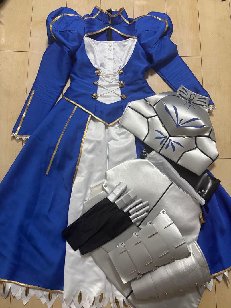 fate セイバー　アルトリア　コスプレ　衣装
