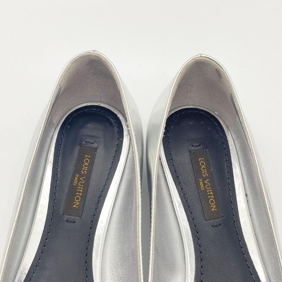 LOUIS VUITTON・ルイヴィトン・パンプス・シルバー・ロゴ・22cm相当