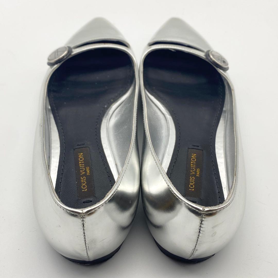 LOUIS VUITTON・ルイヴィトン・パンプス・シルバー・ロゴ・22cm相当