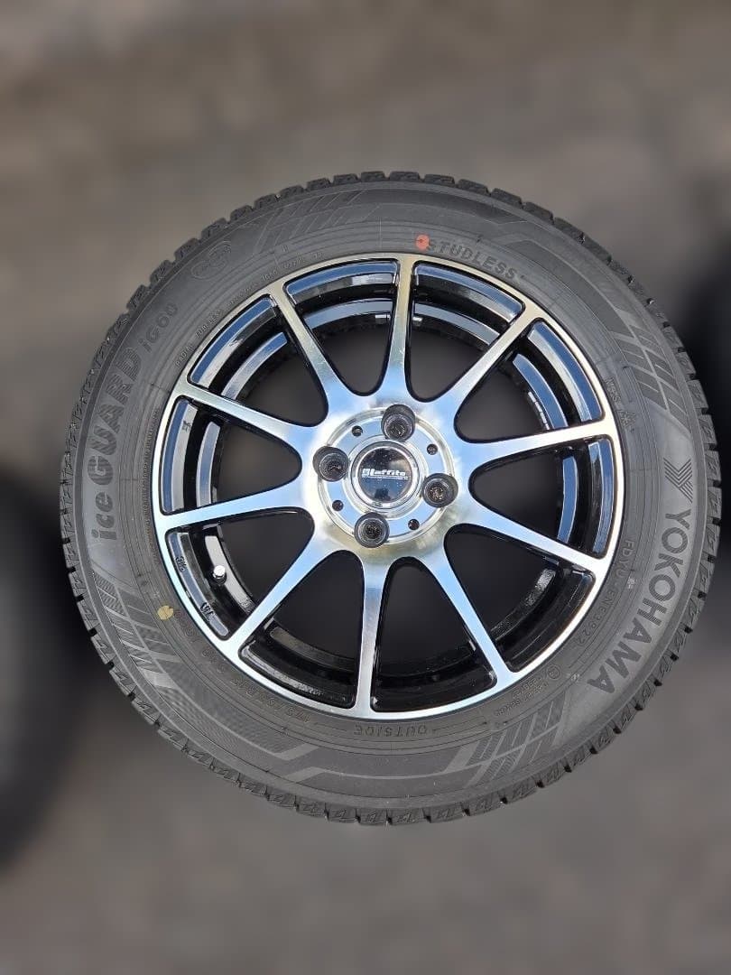 KEI様用 2022年製Yokohama 175/65R15 スタッドレスタイヤ
