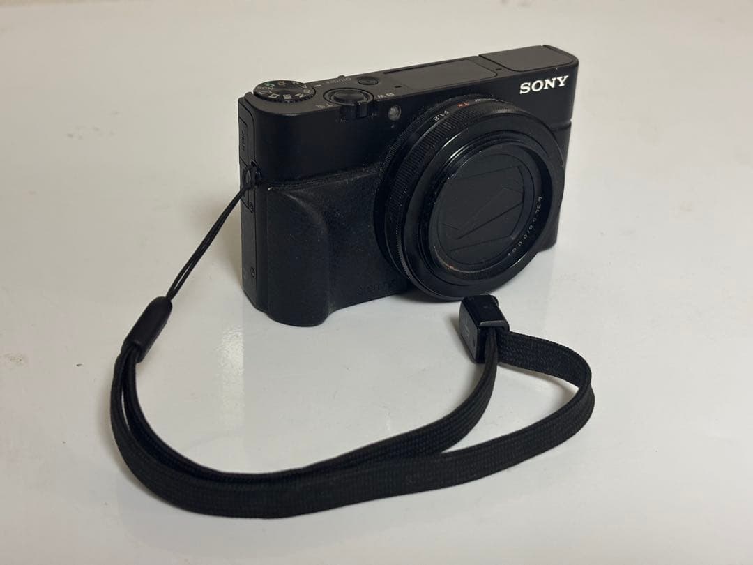 デジタルカメラ RX100M3