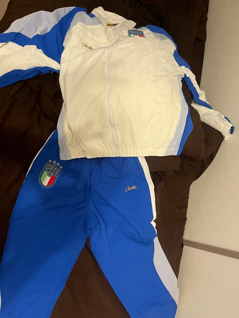 corteiz イタリア　セットアップ