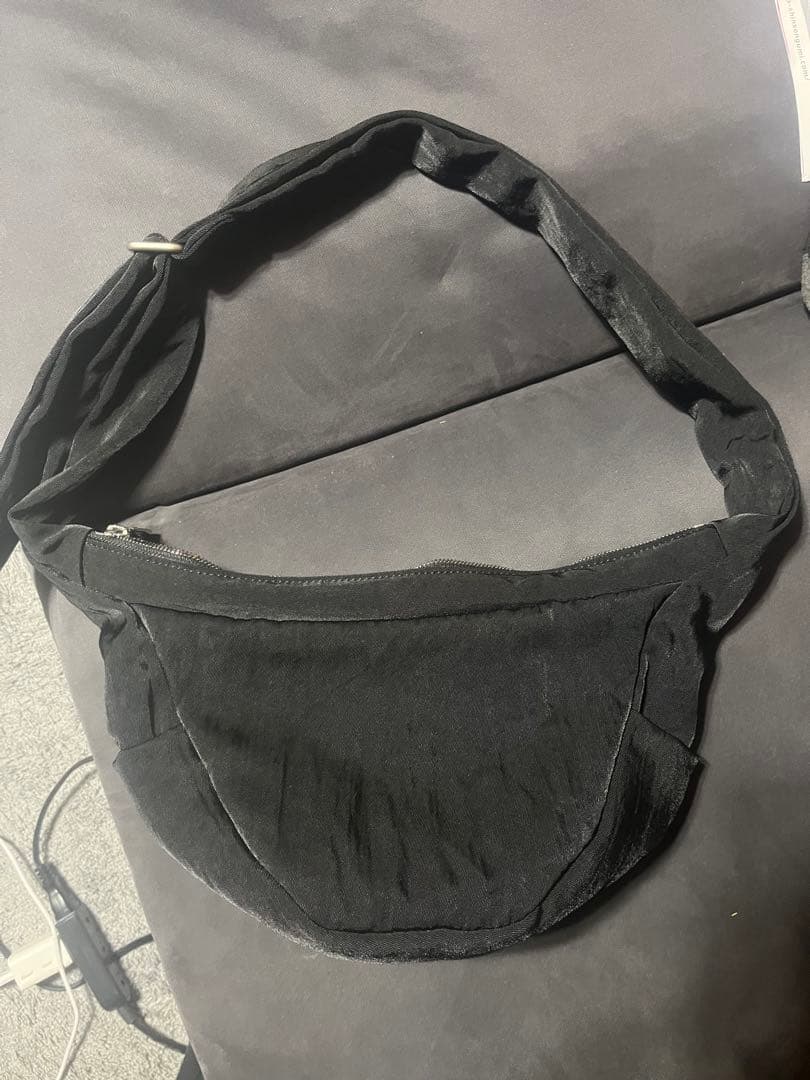 itti ショルダーバッグ