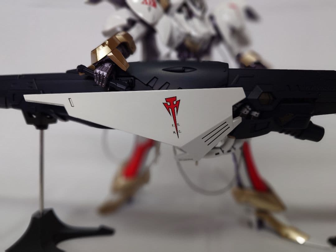 ボークス IMS 1/100 シュペルター K.O.G. 塗装済完成品