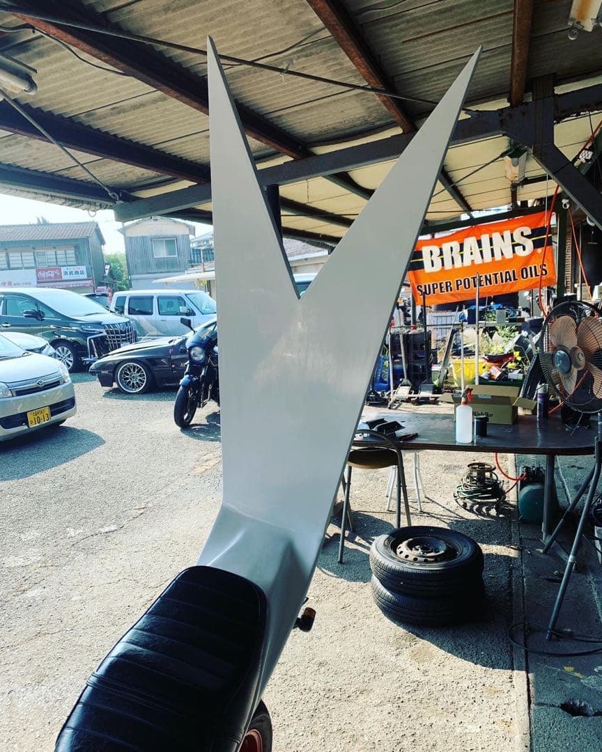 ゼファー400用エビテール