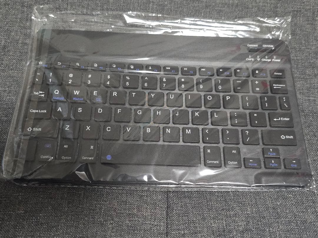 Kinstone タブレット 10インチ キーボード タッチペン カバー 付き