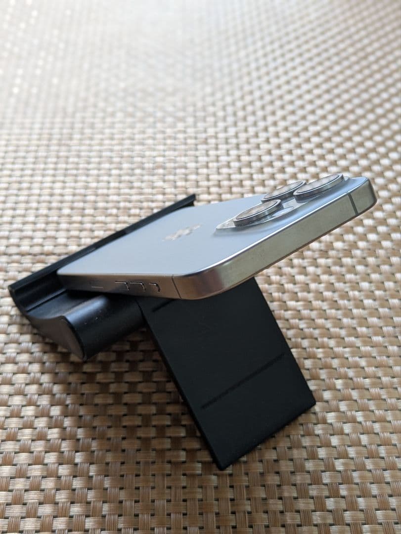 Apple iPhone 15 Pro ナチュラルチタニウム 本体 ＋おまけ