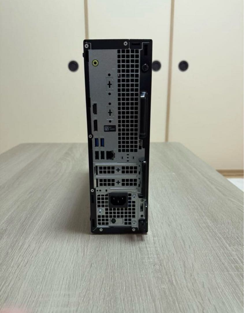 Dell OptiPlex 3070 デスクトップPC