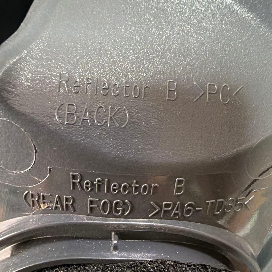 ハイエース　テールライト 左右セット