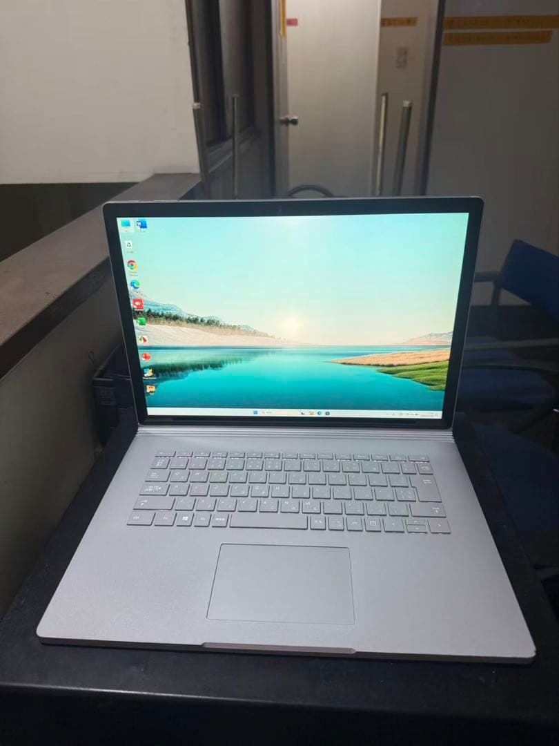 Windowsノート本体 Surface Book 2 Core i7 16GB 512Gb 1060