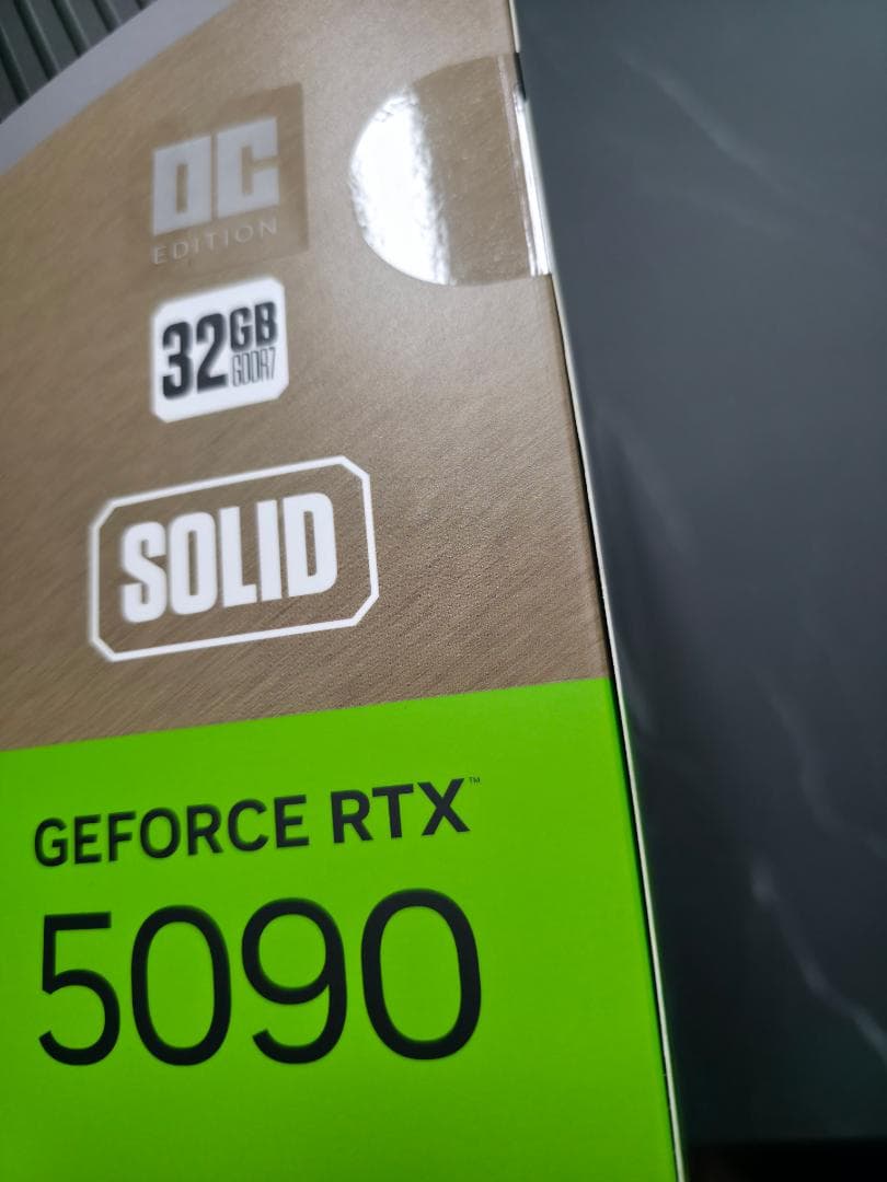 【未開封新品】ZOTAC GAMING RTX 5090 SOLID OC