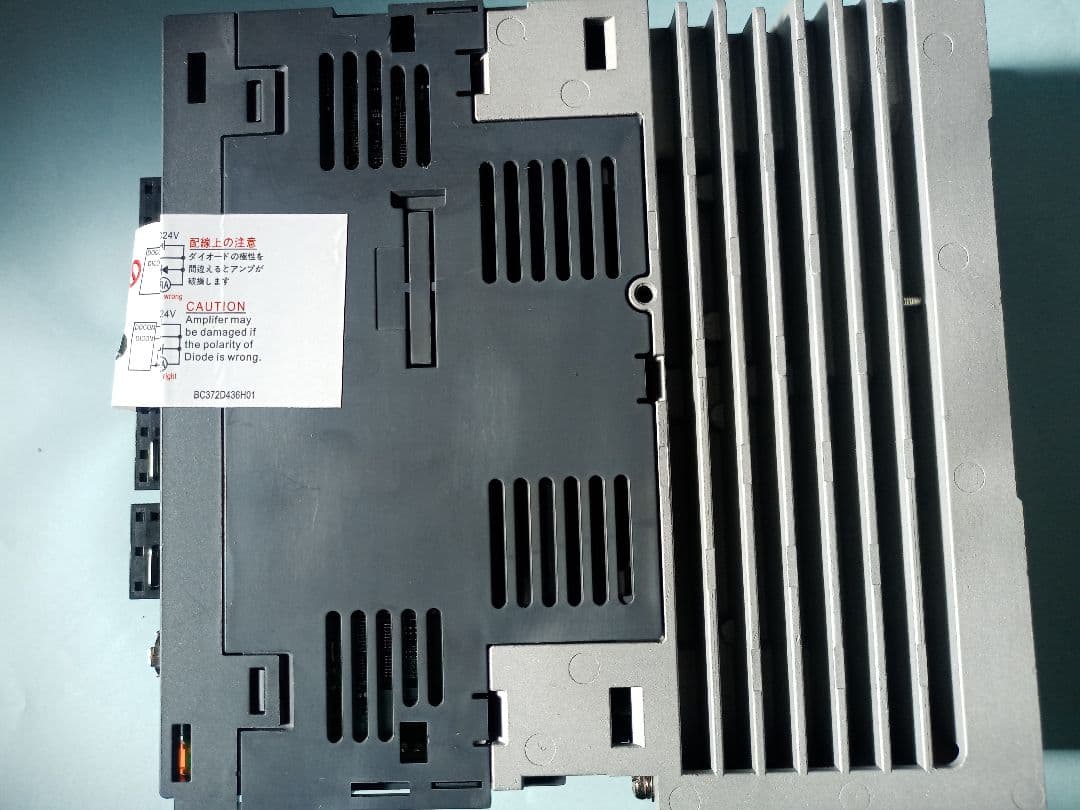 未使用 MR-J4-40B ACサーボアンプ