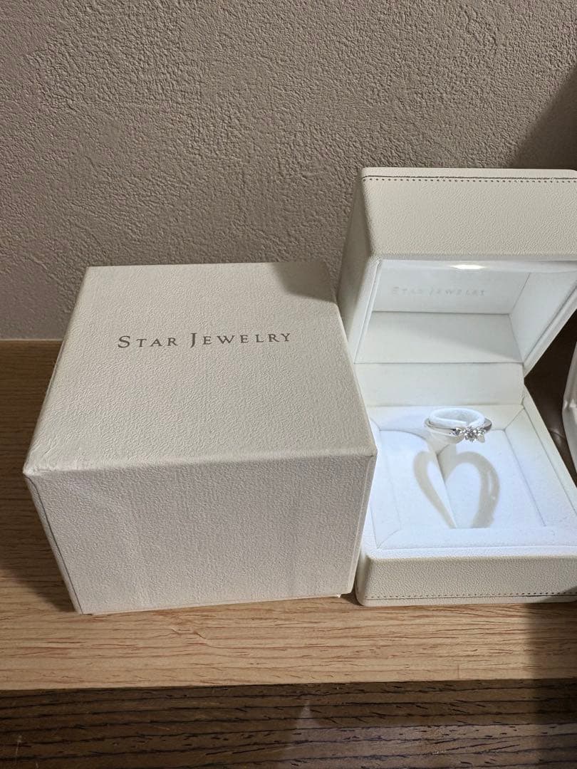 STAR JEWELRY 婚約指輪 Pt950 8号