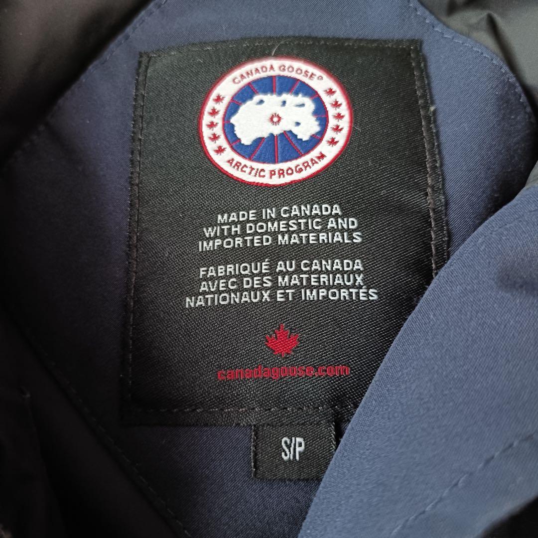 カナダグース　ダウンジャケット 3800L ブルー 