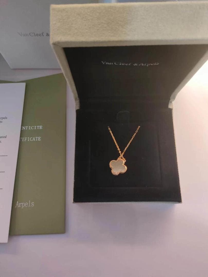 ヴィンテージ アルハンブラ ペンダント