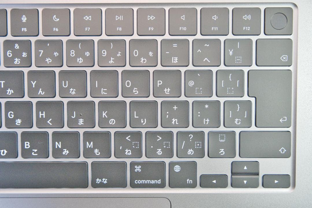 【極美品】M2 MacBook Air 24GB 1TB