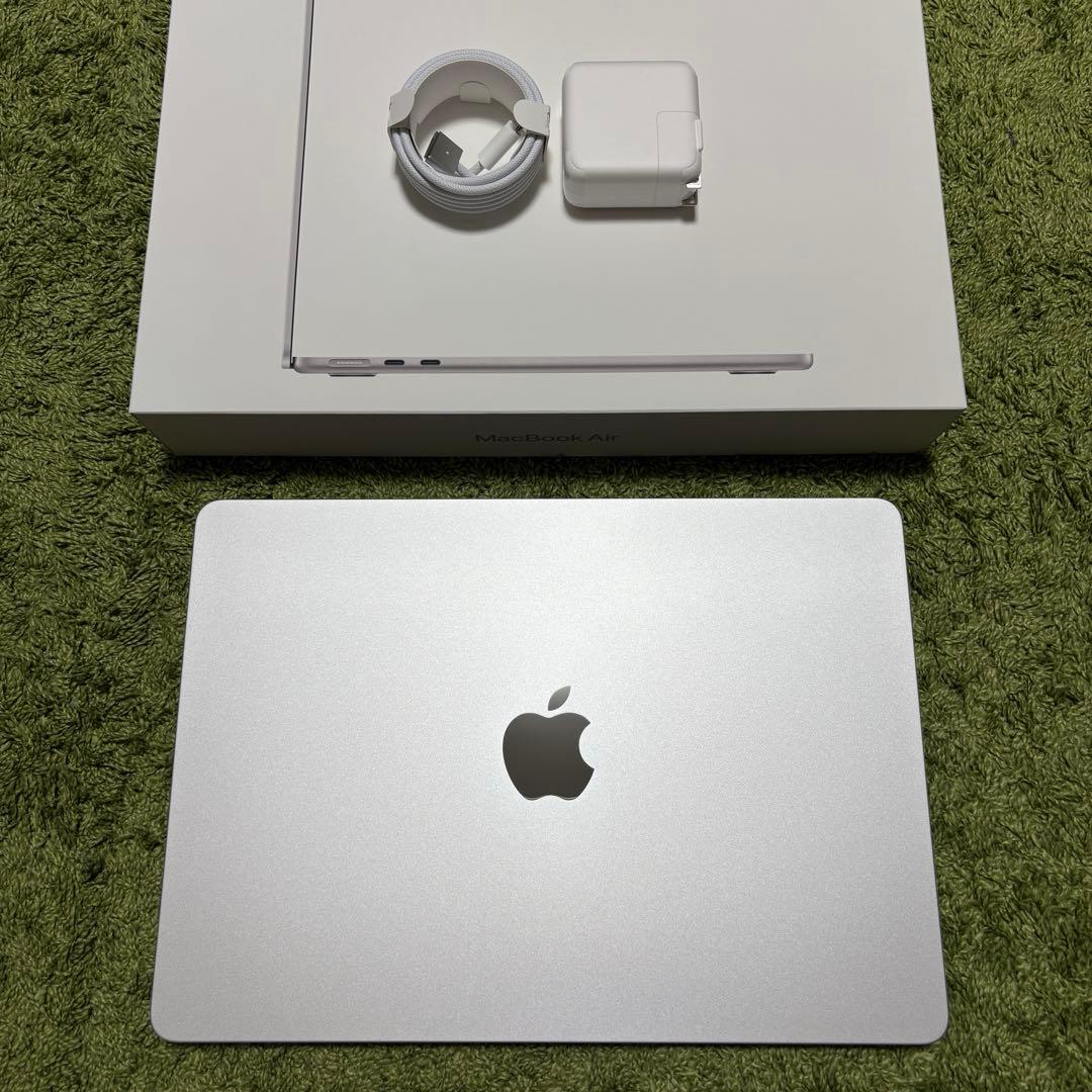 MacBook Air M4 16GB / 256GB USキーボード