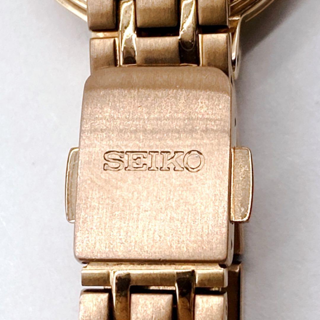 極美品✨ SEIKO EXCELINE 　11pダイヤ　ゴールド 腕時計