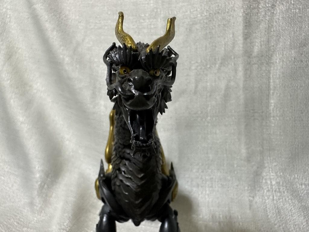 【中古】タケヤ式自在置物 麒麟 鉄錆地調版