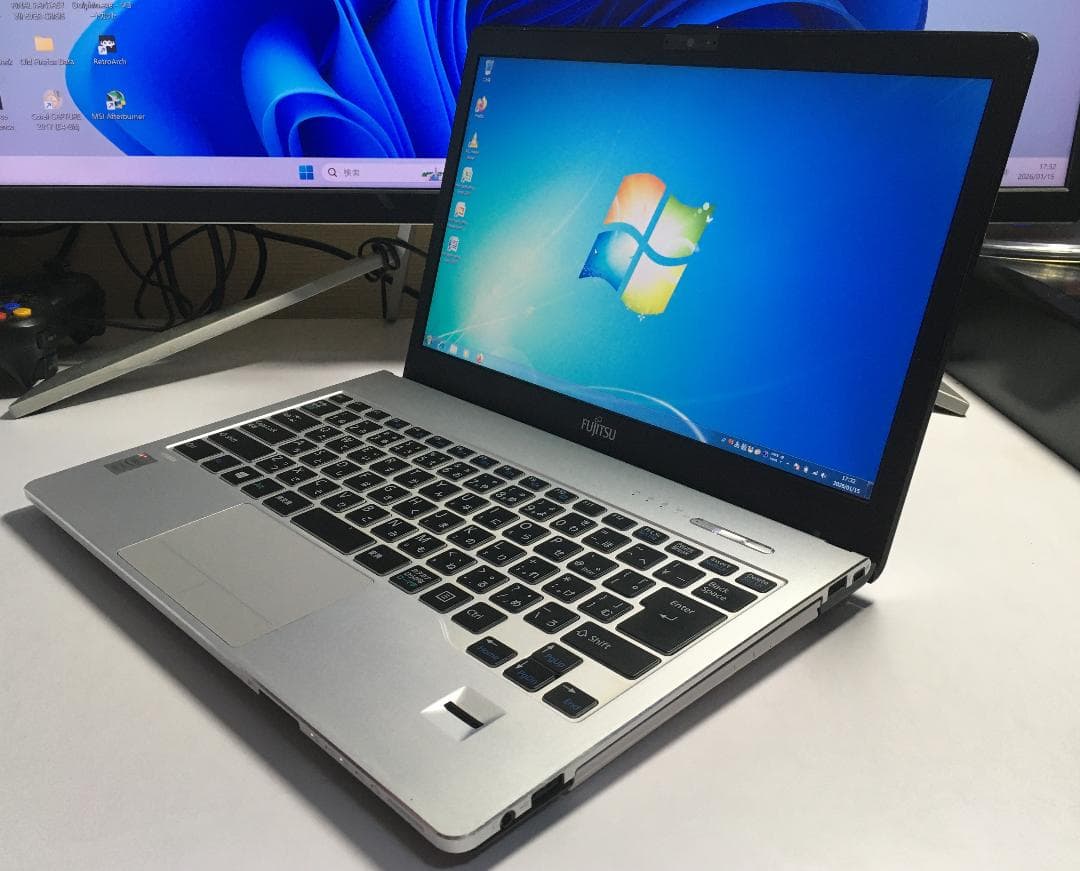 富士通 LIFEBOOK WS2/M Windows7