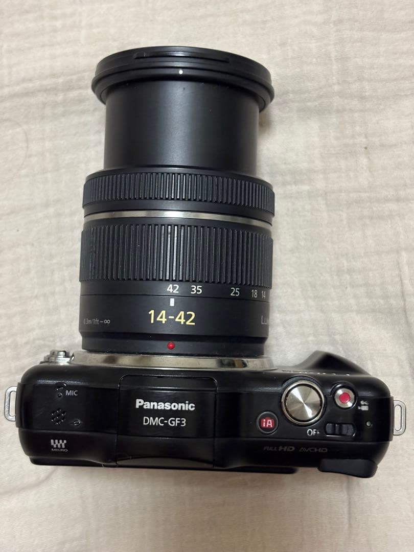 Panasonic DMC-GF3 ミラーレス一眼 14-42mm
