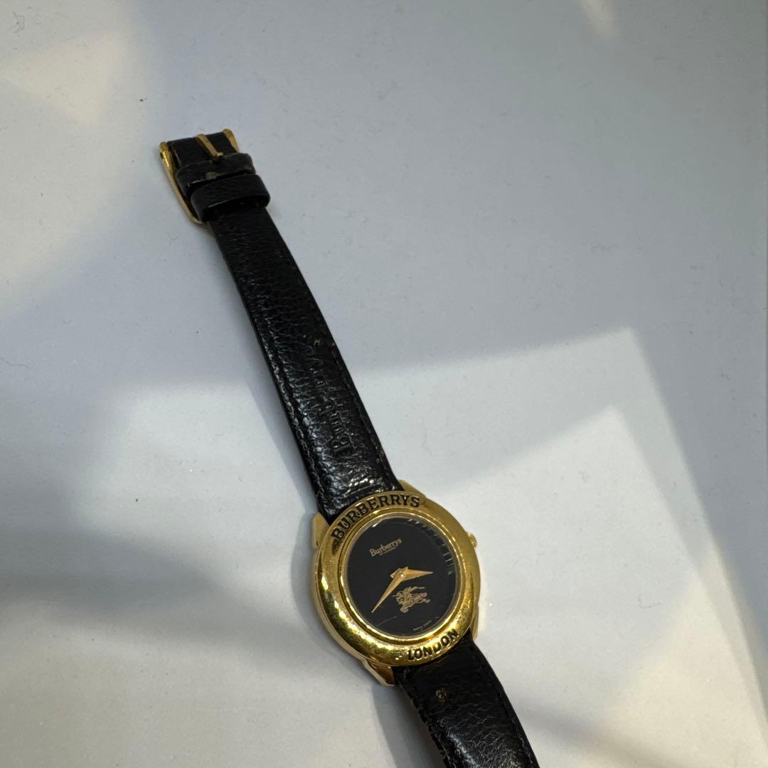 Burberry's ブラックレザー時計 ヴィンテージ バーバリー