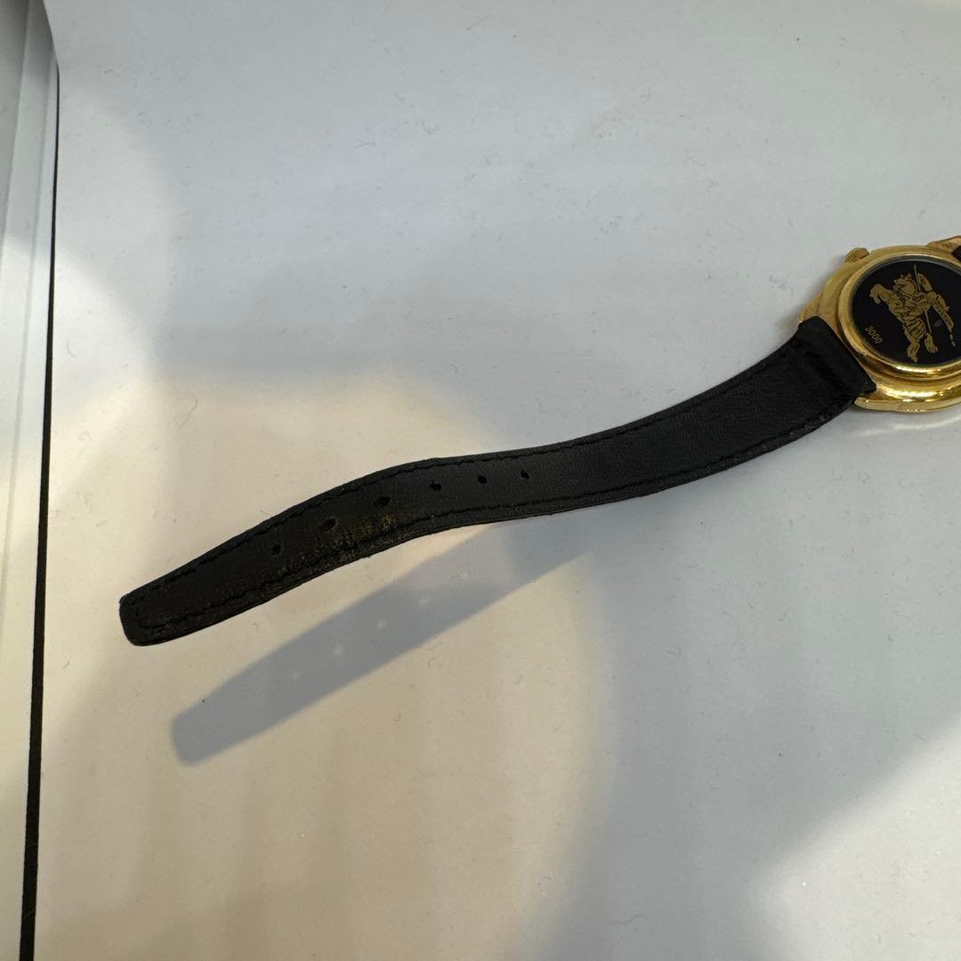 Burberry's ブラックレザー時計 ヴィンテージ バーバリー