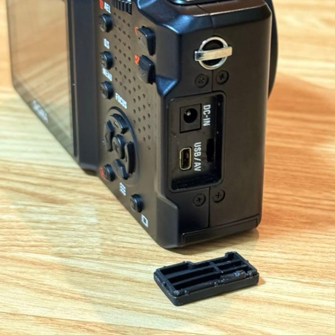 【状態B・平成レトロ】シグマ SIGMA コンパクトデジタルカメラ DP2s