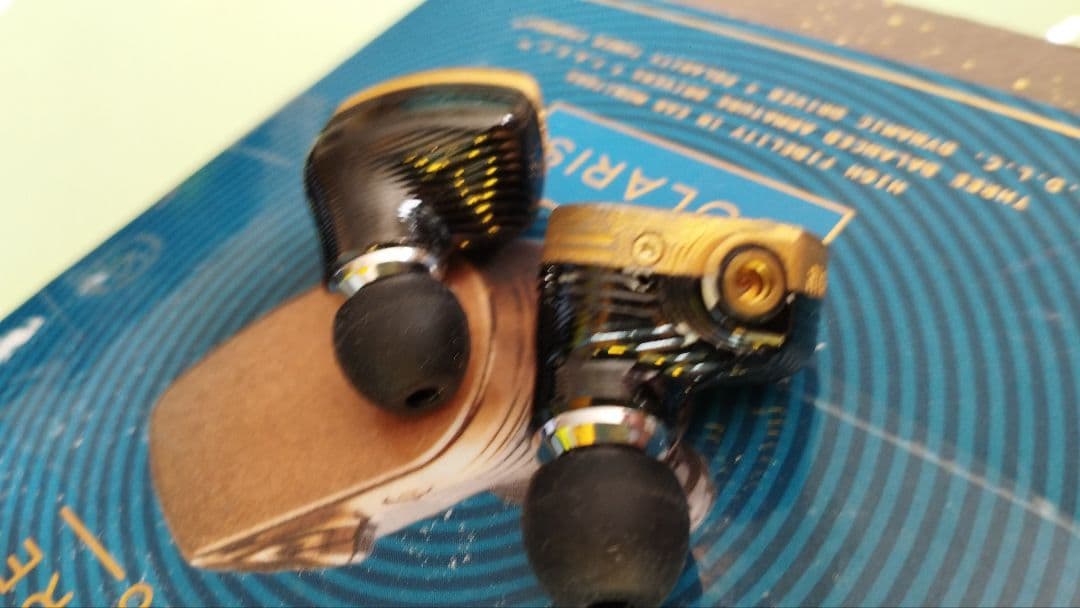 超名機☆　Campfire Audio Solaris 初代