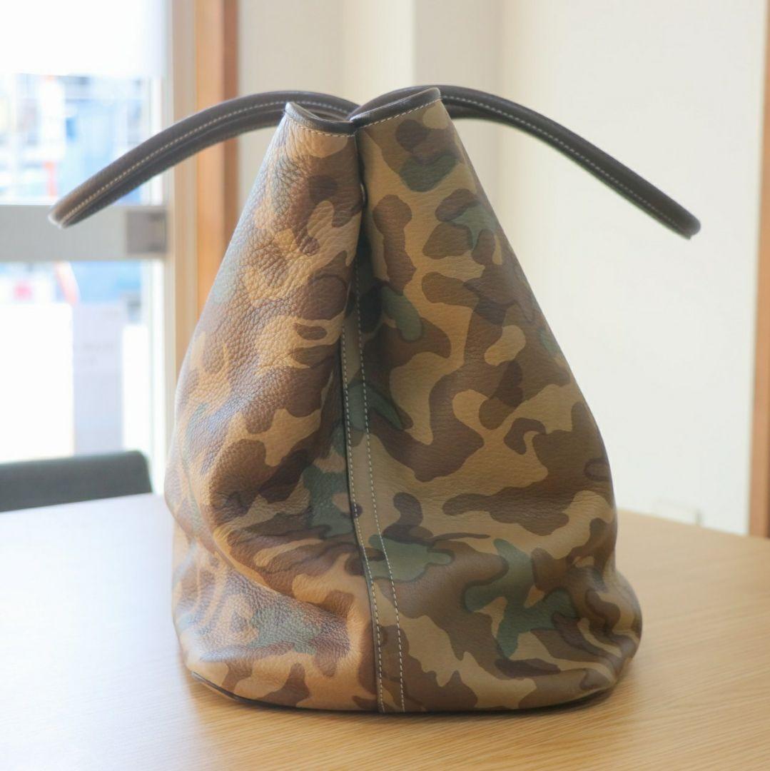 Cisei カモフラージュ レザートートバッグ 941