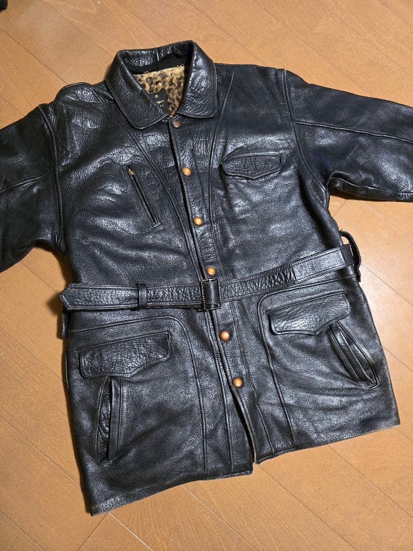 ジャパンヴィンテージ.レザージャケット ベルト付き 黒.M