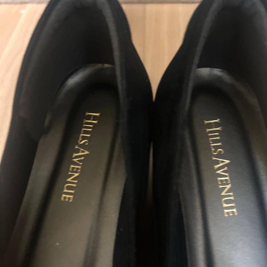新品未使用　HILLS AVENUE 　リボンビジュー　付の黒パンプス