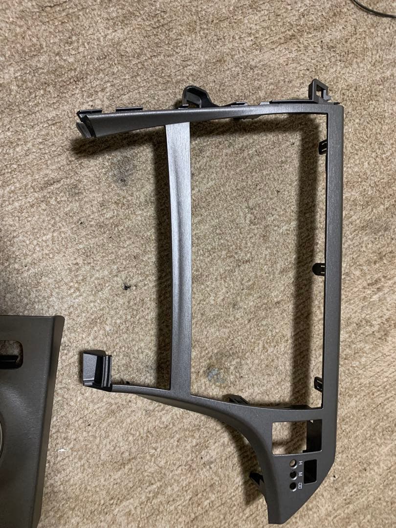 TOYOTA トヨタ　プリウス30 パネル