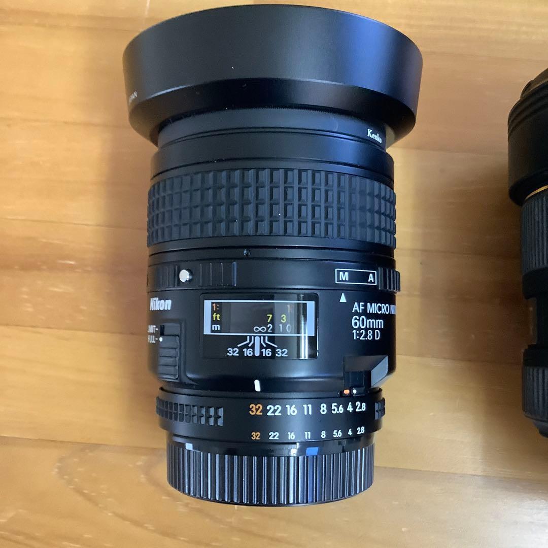 Nikon AF Micro 60mm & Sigma 12-24mm バック