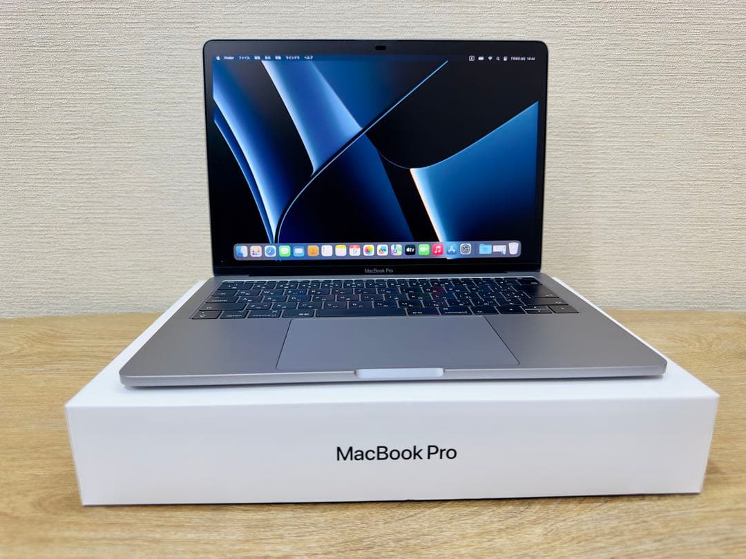 2022年OS) MacBook Pro【SSD 512GB／ほぼ新品バッテリー