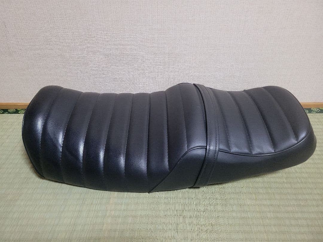 CB400SF One'S&M タックロールダウンシート