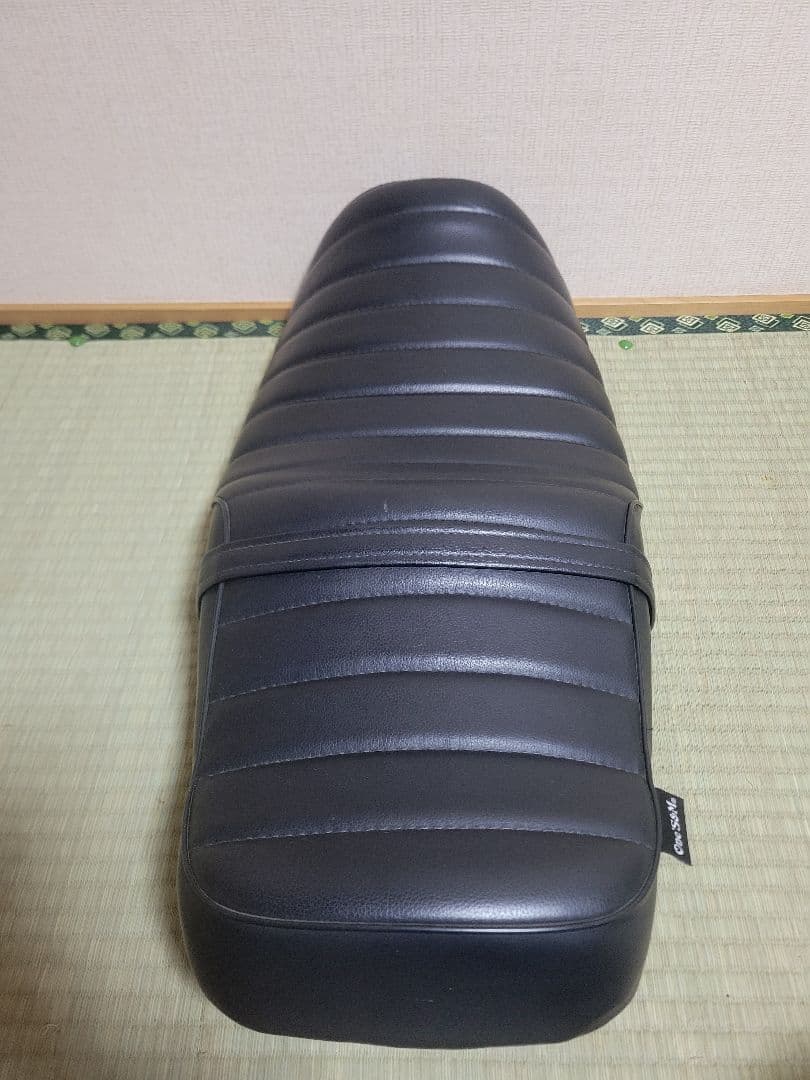 CB400SF One'S&M タックロールダウンシート