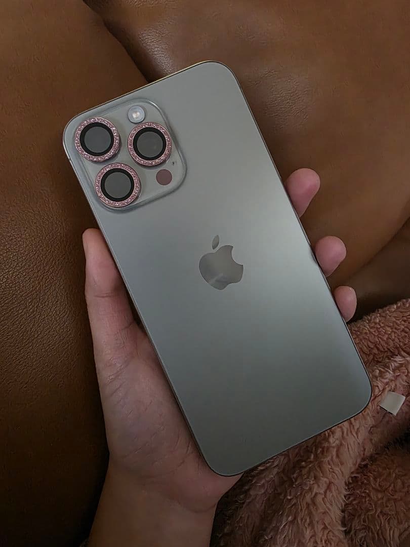 Apple iPhone 15 Pro Max 256G　明日すぐ発送可能