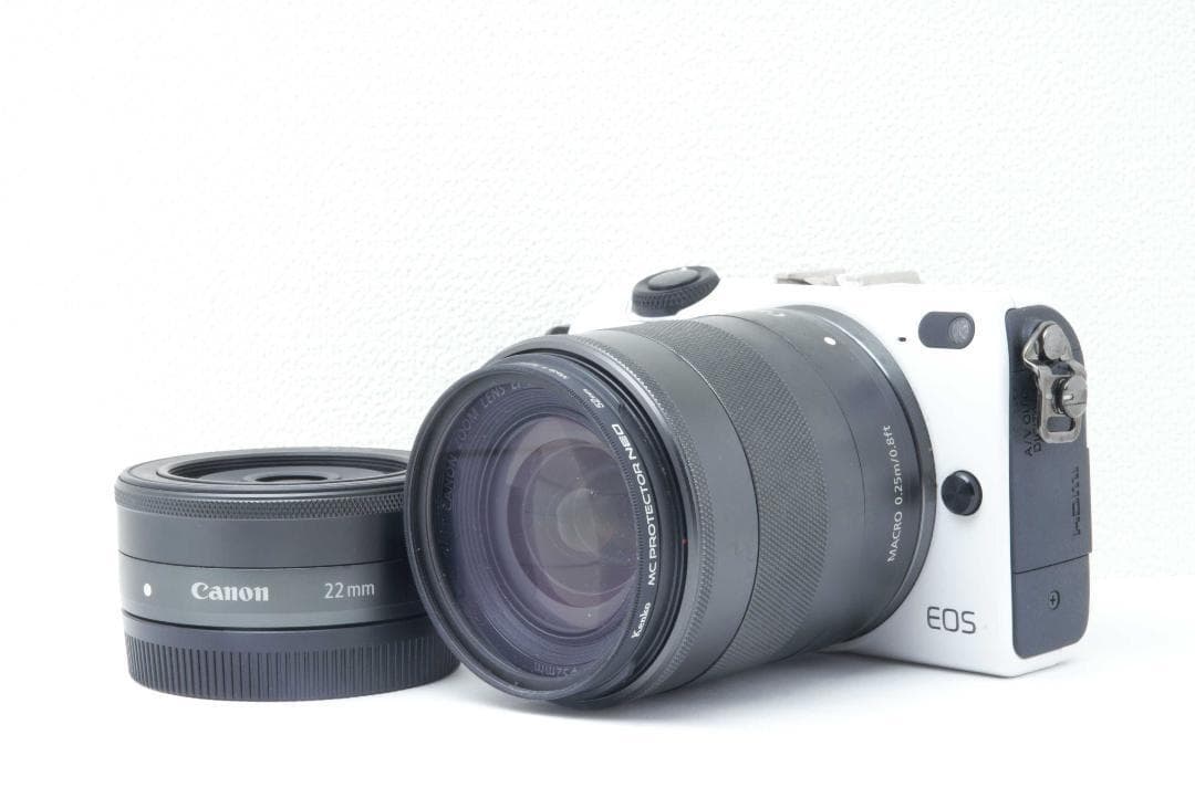 キャノン　Canon EOS M2　ミラーレス一眼ダブルレンズキット　ホワイト